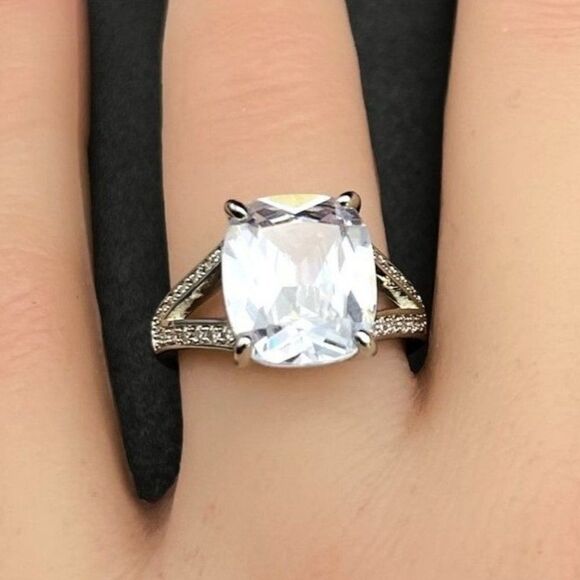 .925 Sterling Silver with White Diamond Cubic Zirconia Radiant Cut Ring Size 6 - Picture 1 of 9